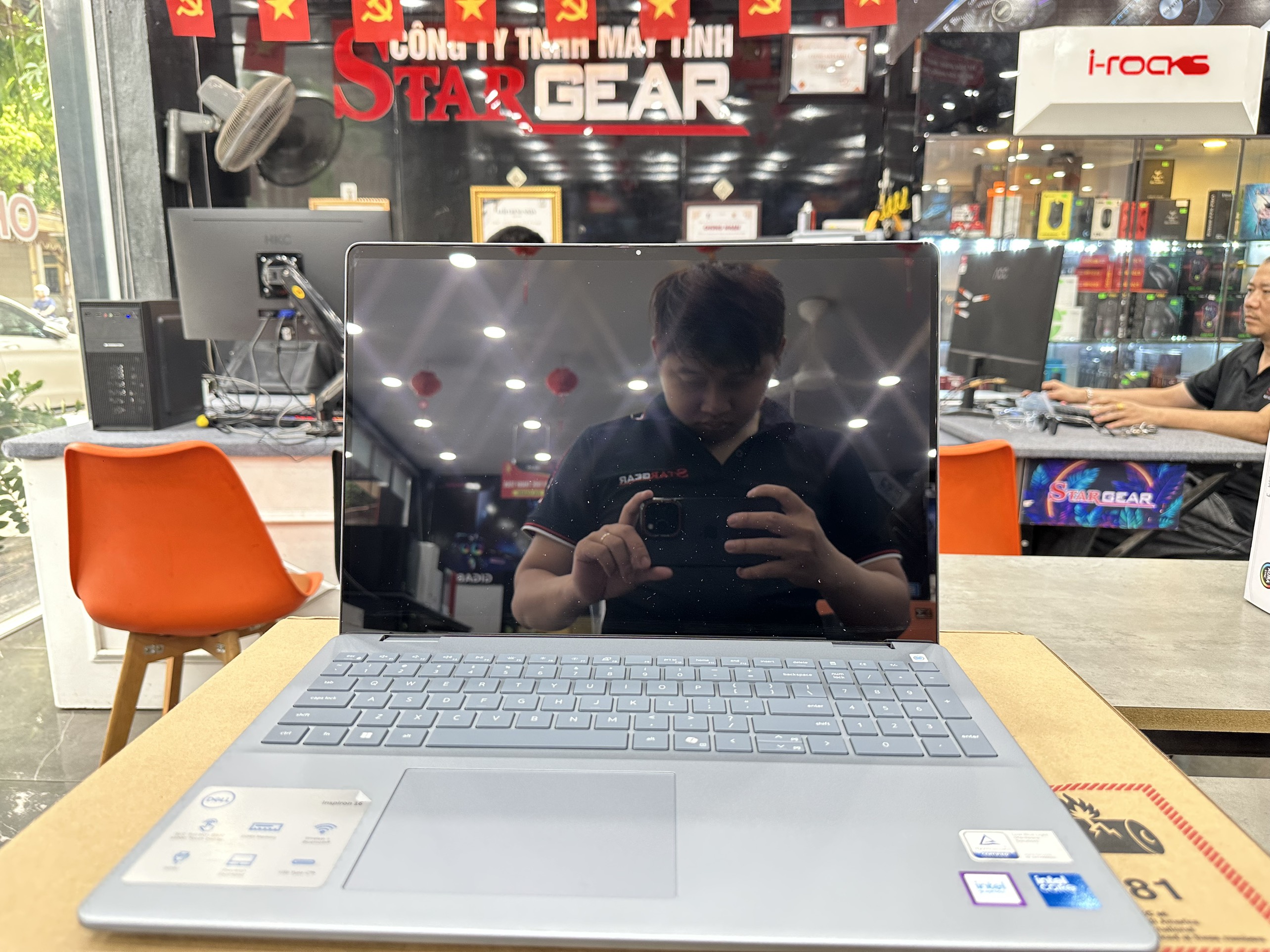 Laptop Dell Inspiron 16 5640 Core 7 150U/16GB/1TB/OfficeHS/Win11