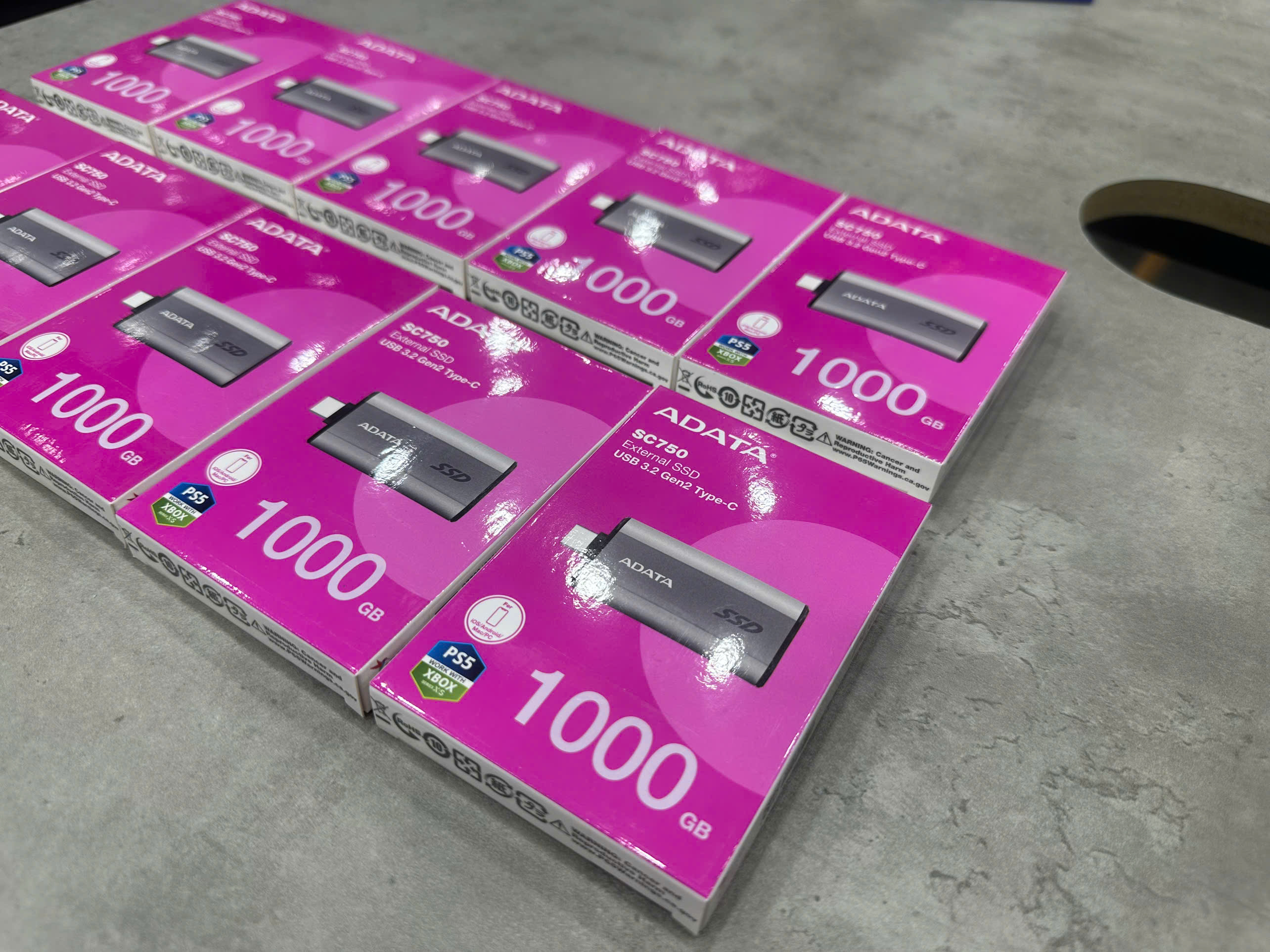 Ổ cứng di động SSD ADATA SC750 USB 3.2 Gen 2 1050MB/s 1TB