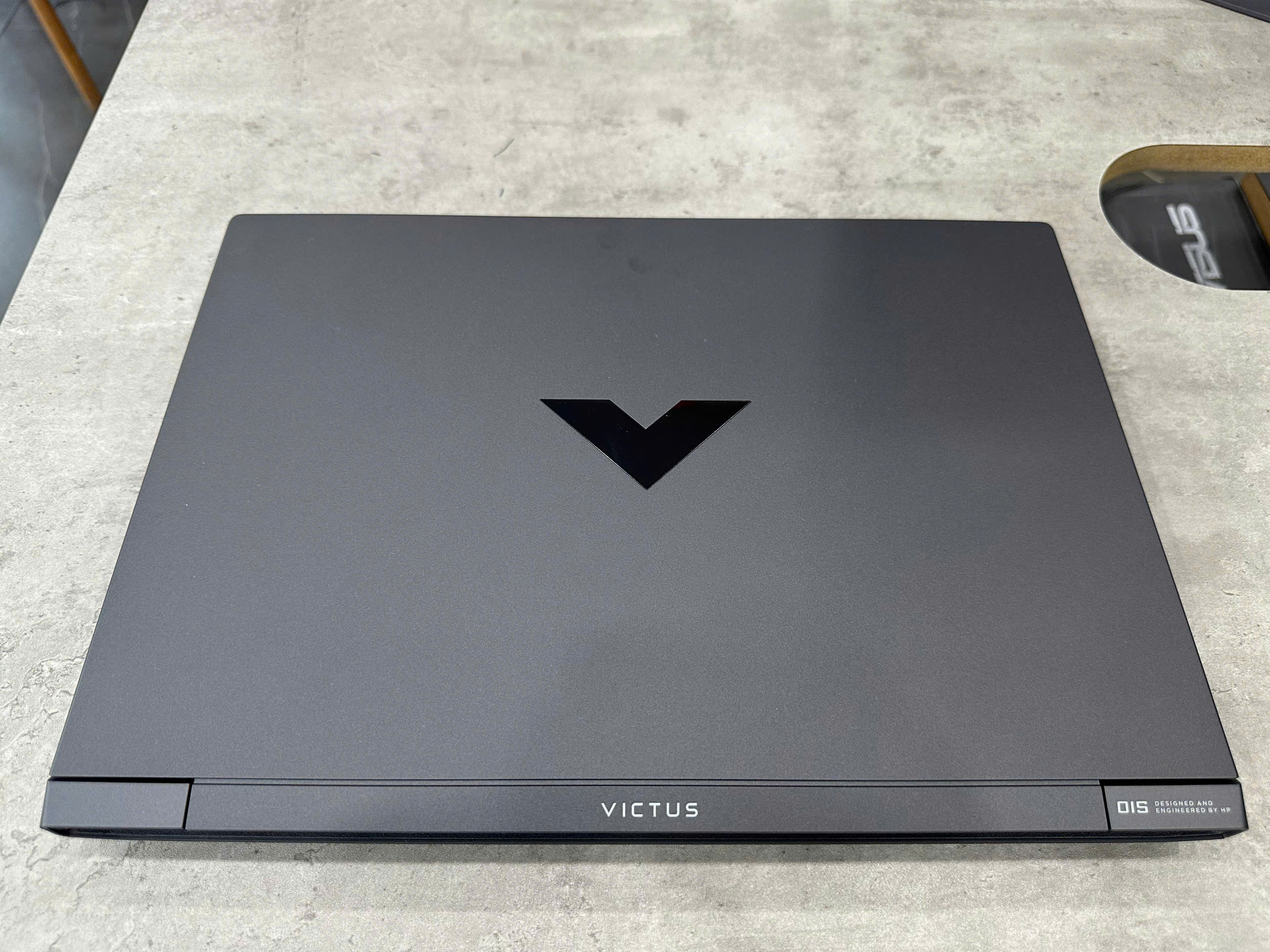 Laptop Gaming HP Victus 15-fb3093dx | Ryzen 7 7445HS, 16GB, 512GB, RTX 4050 6GB, 15.6' FHD 144Hz