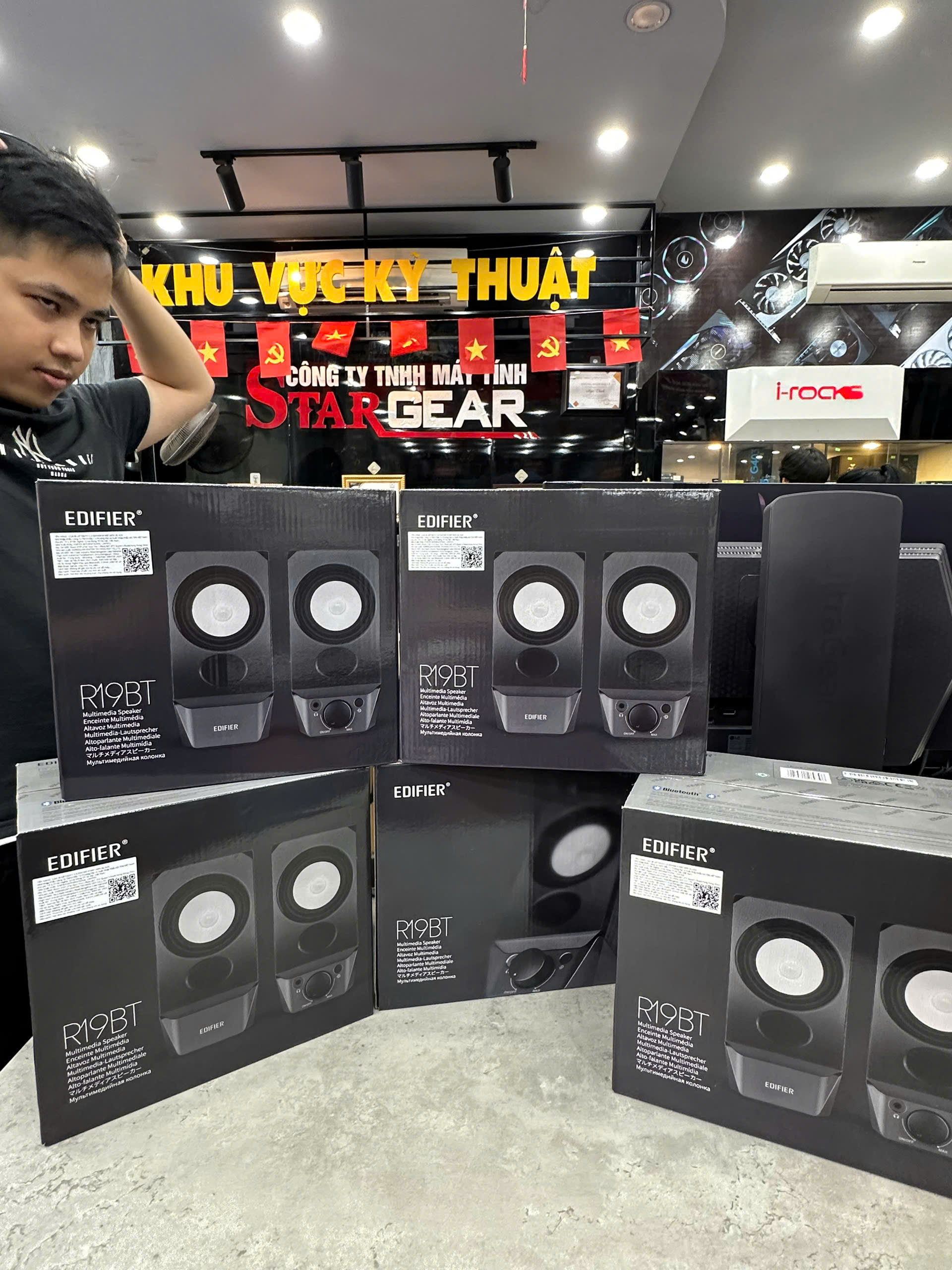 Bộ loa EDIFIER R19BT